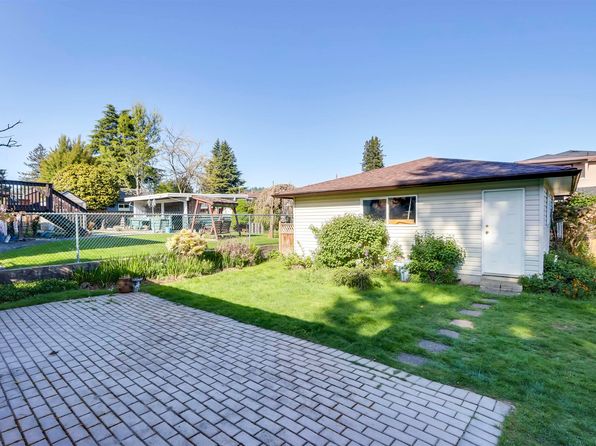 2346 Cliff Ave, Burnaby, BC V5A 2L2