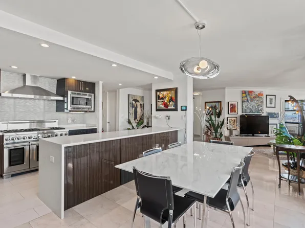 7004 Blvd East image 1 of 43