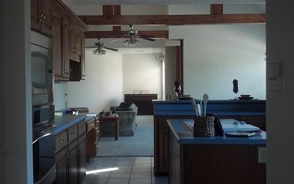 4th image of 1601 NE Pheasant Way
