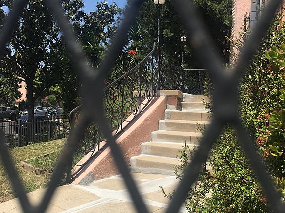 2nd image of 232 S Berendo St #5