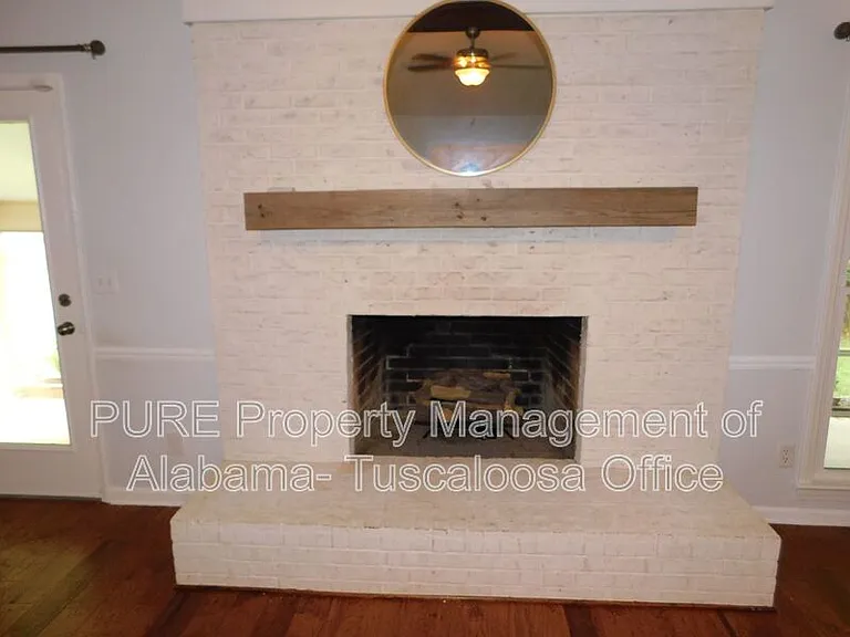 1213 Heritage Ln — Photo 20
