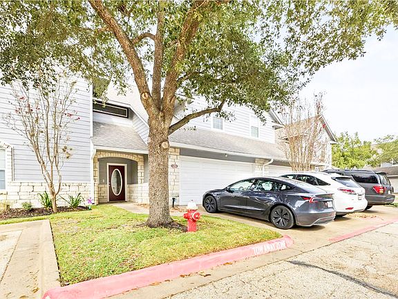 2nd image of 1253 Canyon Creek Cir
