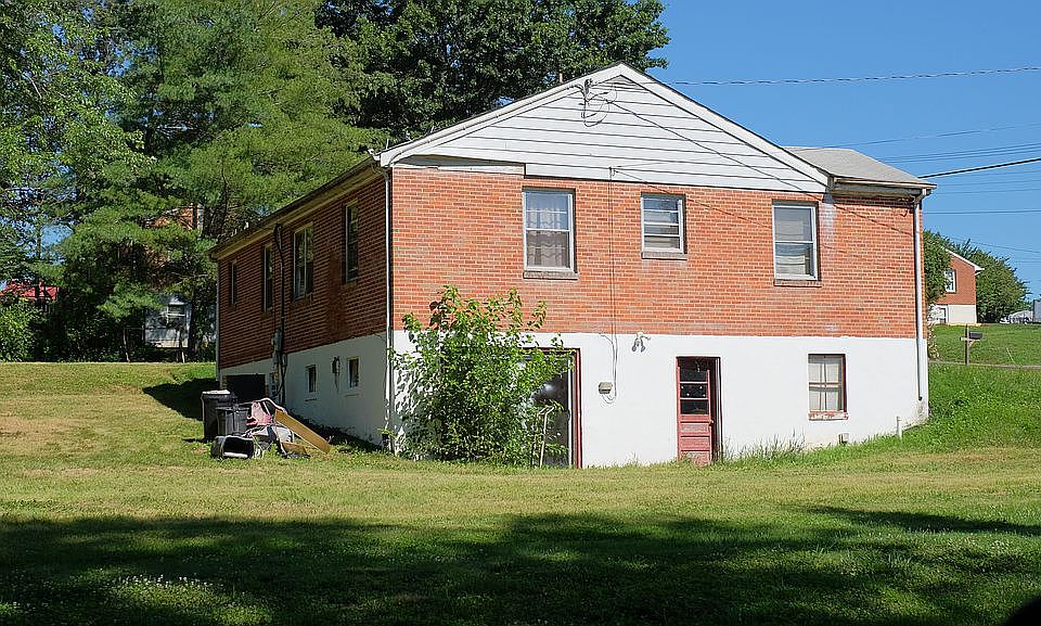 1st image of 316 Seminole Dr