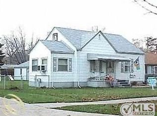 3134 Stolzenfeld Ave, Warren, MI 48091