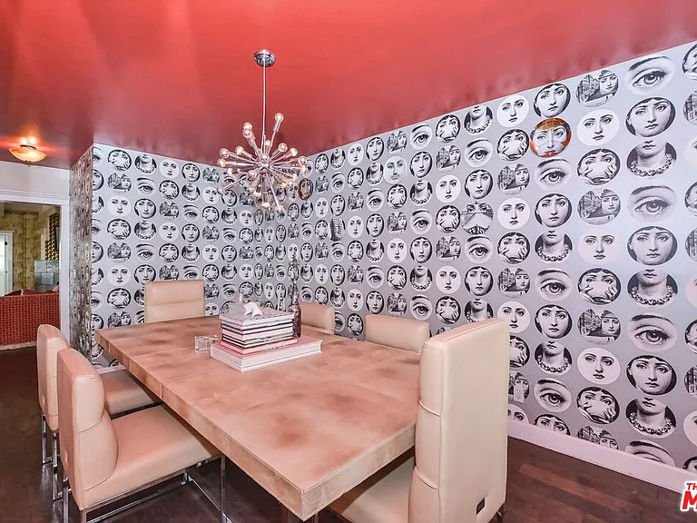 2172 Argyle Ave — Photo 23