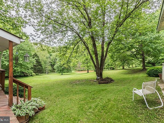 5th image of 7006 Clifton Forest Dr