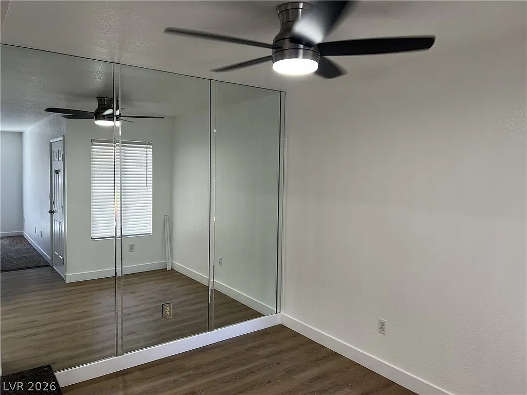 1 bed, 1.5 bath, 752 sqft, $1,195 — Photo 4