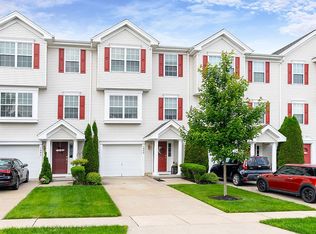 1049 Buckingham Dr #24, Thorofare, NJ 08086
