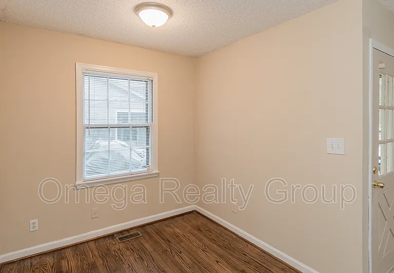525 Annie Laura Dr — Photo 13