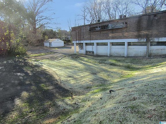 2nd image of 3060 Ensley Ave #1