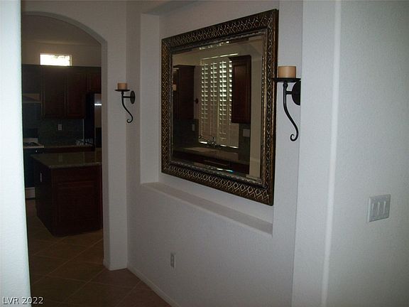 5th image of 2214 Cast Pebble Dr