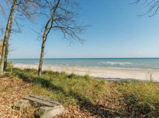 6352 Sauk Trail Rd, Belgium, WI 53004