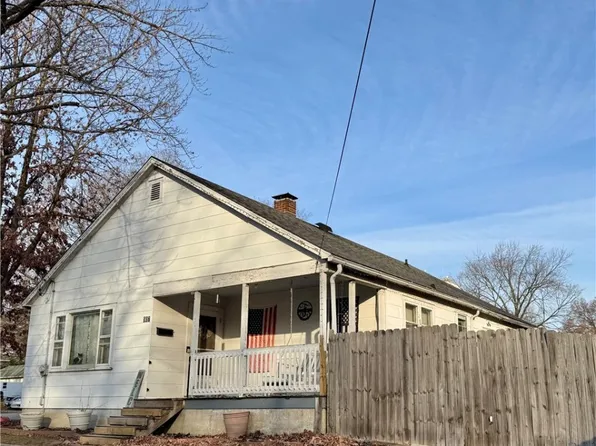 507 W Reynolds St, Newton, IL 62448