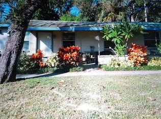 1015 Hiawatha Pl, Holiday, FL 34691