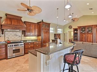 2220 E Ocean Oaks Ln, Vero Beach, FL 32963
