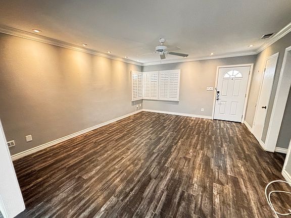 4th image of 142 Calder Dr