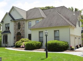 68 Alexanders Ct, Newtown, PA 18940