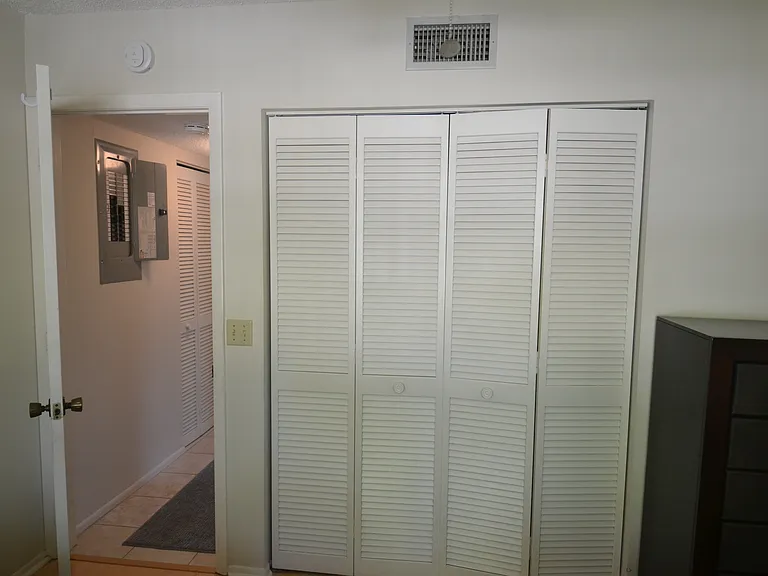 336 Woodlake Wynde — Photo 14
