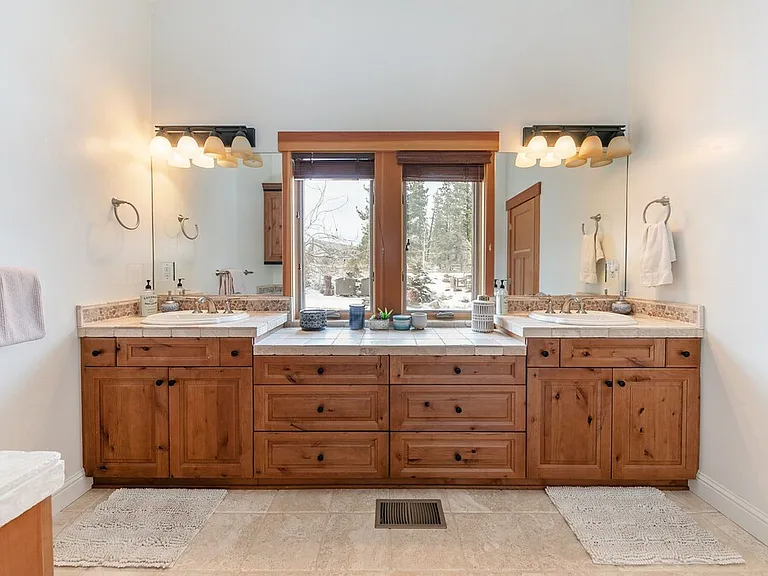 10281 Badger Ln #A — Photo 12