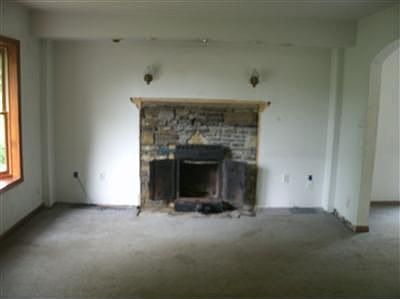 3rd image of 5344 Hillside Ave