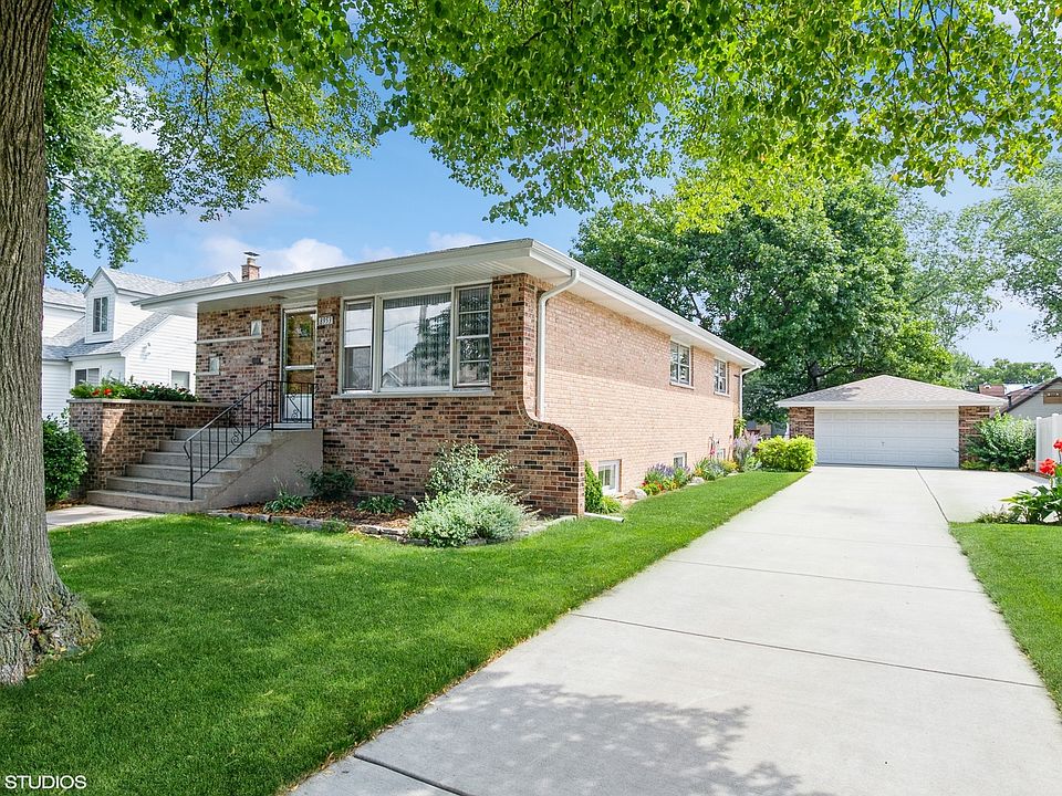 1st image of 8953 Meade Ave