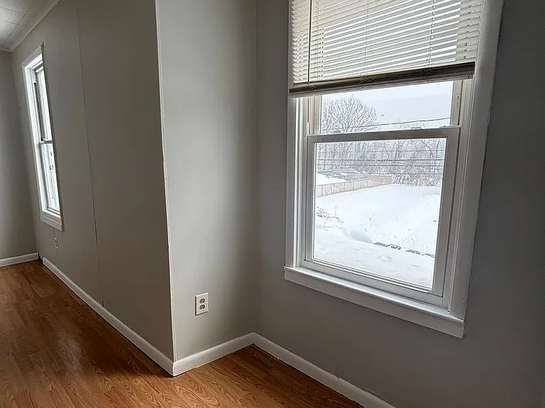 149 River St — Photo 15