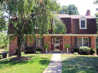 1324 Chartwell Dr, Pittsburgh, PA 15241