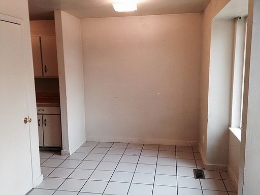 5th image of 2531 S Parkcrest Dr APT 4