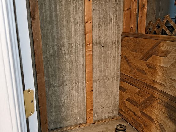 2nd image of 1224 E Selma St APT 1
