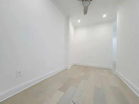 Rented by Compass | media 5