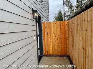 5575 NE Killingsworth St, Portland, OR 97218