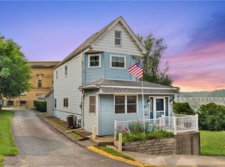 405 E Washington St, Rochester, PA 15074