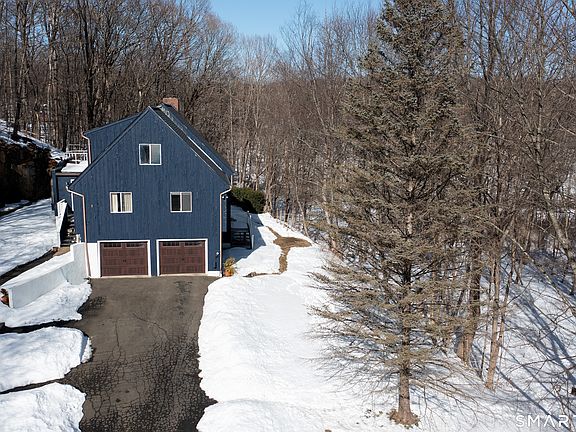 4th image of 23 Trails End Lane