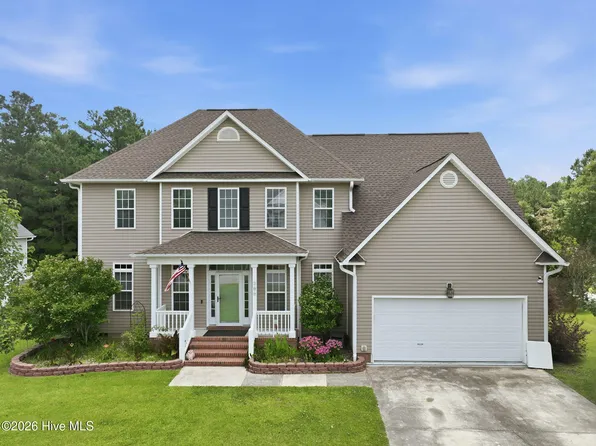 209 Middle Ridge Drive, Hubert, NC 28539