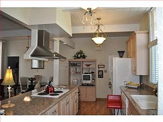 1st image of 1707 Eleanor Dr