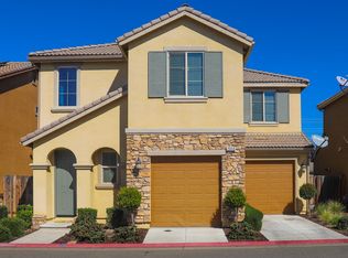 2050 E Christensen Dr, Fresno, CA 93730