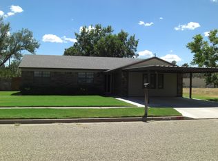 1417 W 25th St, Plainview, TX 79072