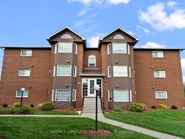 89 Edey St #3B, Arnprior, ON K7S 1B9