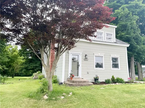 304 E Main St, Elbridge, NY 13060