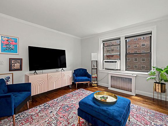 4th image of 68 E Hartsdale Avenue #2L