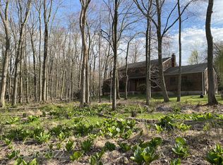 7 Old Phillips Hill Rd, New City, NY 10956