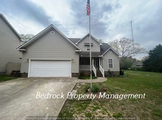 56 Bartee Pl, Laceys Spring, AL 35754