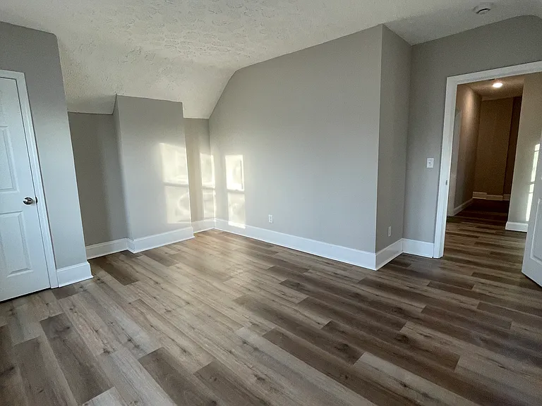 928 Fairbanks Ave — Photo 14