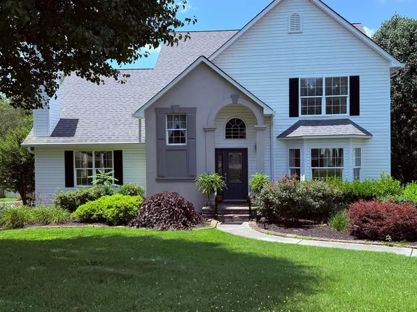 1315 Grenoble Dr, Knoxville, TN 37909