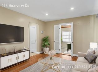 916 Highview Dr, Capitol Heights, MD 20743