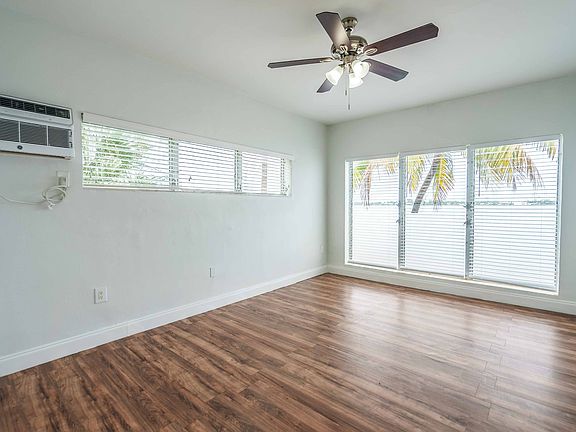 5th image of 7927 East Dr APT 268