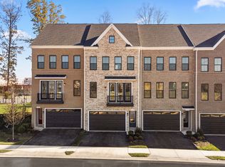 23092 Copper Tree Ter, Ashburn, VA 20148
