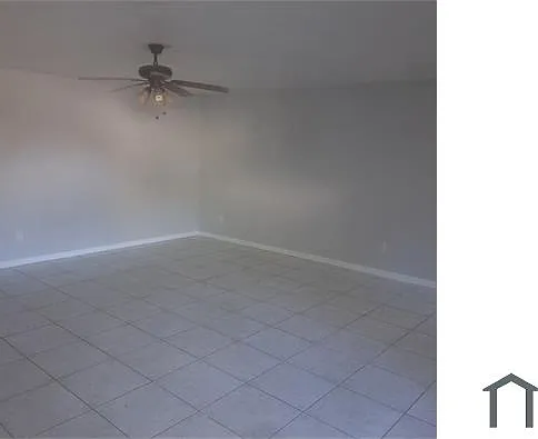 2 bed, 1200 sqft, $2,496 — Photo 3