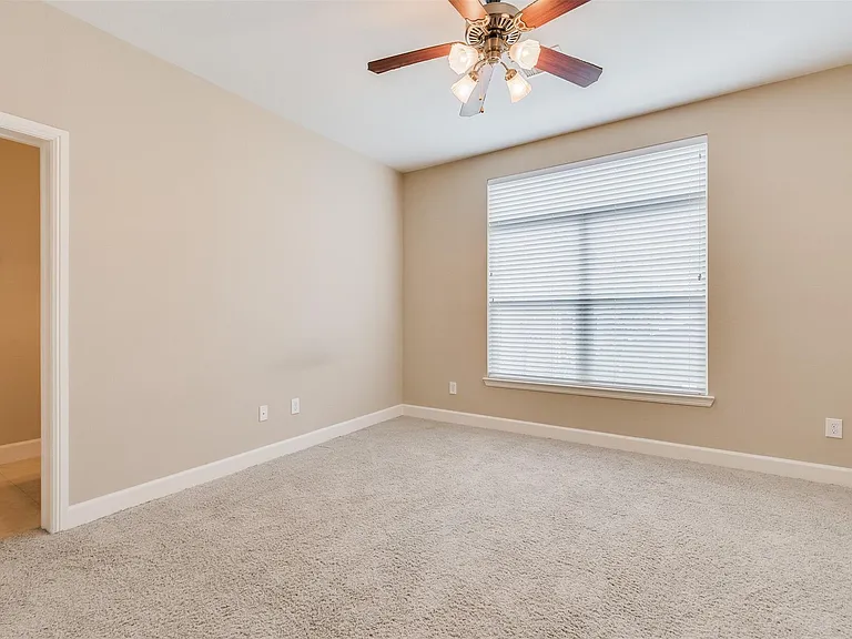 5807 Larkin St — Photo 27