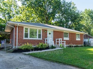 2483 Thornberry Ct, Lexington, KY 40509